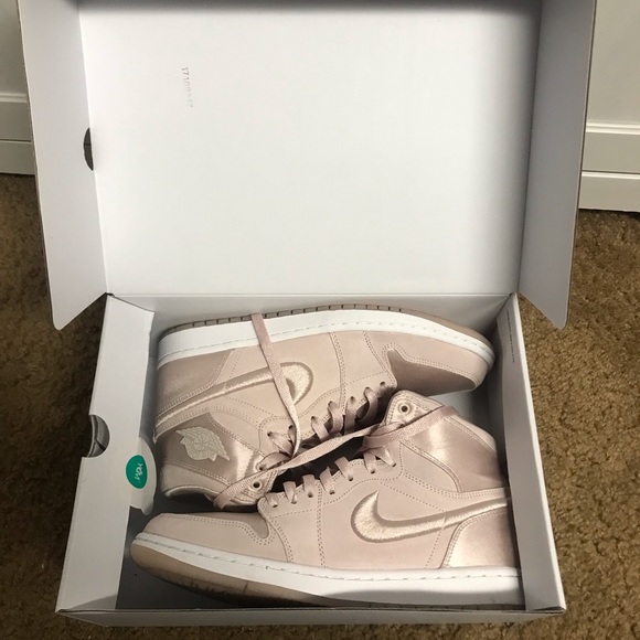 blush pink jordan 1
